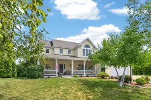 695 Summer Creek Rd, Oconomowoc, WI 53066 - Photo 75