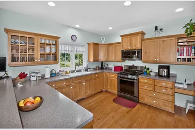 695  Summer Creek Rd, Oconomowoc, WI 53066 - Photo 21