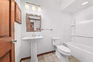 2398 Stoney Ln, Grafton, WI 53024 - Photo 25