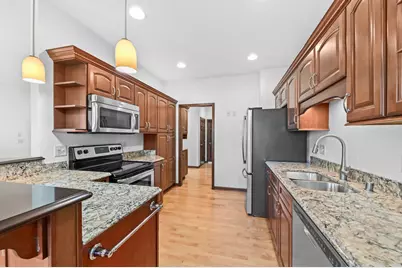 2398  Stoney Ln, Grafton, WI 53024 - Photo 13