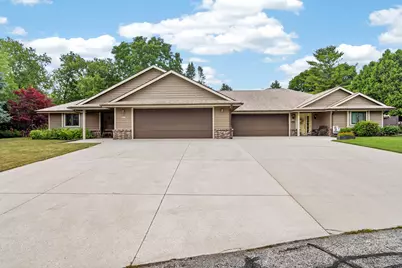 2737  Windepoint Ct #B, Sheboygan, WI 53083 - Photo 37