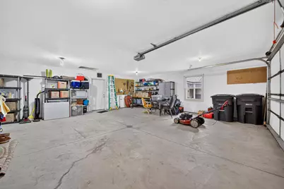 2737  Windepoint Ct #B, Sheboygan, WI 53083 - Photo 45