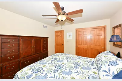 6733 N 108th St, Milwaukee, WI 53224 - Photo 27
