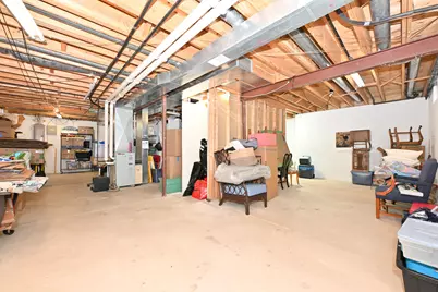6733 N 108th St, Milwaukee, WI 53224 - Photo 33