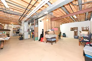 6733 N 108th St, Milwaukee, WI 53224 - Photo 33