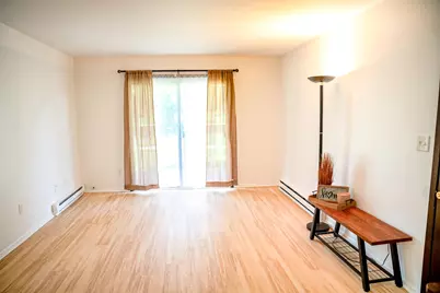 N115W17125  Armada Dr #6, Germantown, WI 53022 - Photo 5