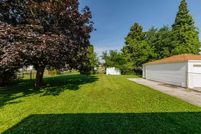 7191 S 37th Pl, Franklin, WI 53132 - Photo 31