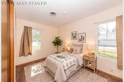 7191 S 37th Pl, Franklin, WI 53132 - Photo 25
