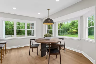 10525 N Fairway Ln, Mequon, WI 53092 - Photo 11