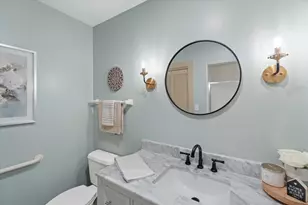 5228 Woodbridge Ln, Greenfield, WI 53221 - Photo 23