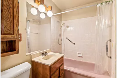 3804 E Klieforth Ave, Cudahy, WI 53110 - Photo 19