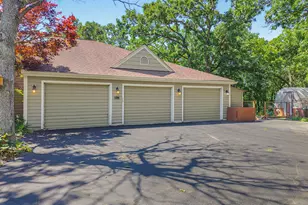 S1W31450 Hickory Hollow Ct, Delafield, WI 53018 - Photo 55