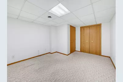 S1W31450  Hickory Hollow Ct, Delafield, WI 53018 - Photo 51