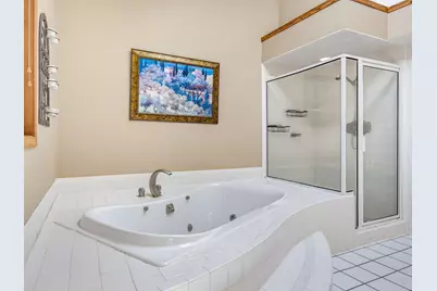 S1W31450  Hickory Hollow Ct, Delafield, WI 53018 - Photo 33