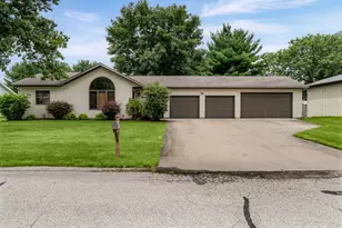 2925 Youngdale Ave, Campbell, WI 54603 - Photo 3