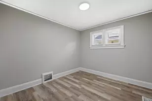 4324 N 14th St, Milwaukee, WI 53209 - Photo 17