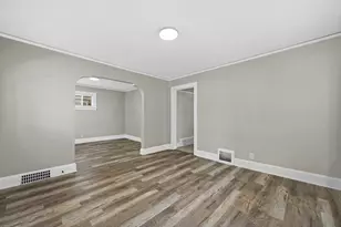 4324 N 14th St, Milwaukee, WI 53209 - Photo 9