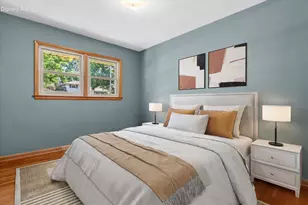10849 W Derby Ave, Wauwatosa, WI 53225 - Photo 19