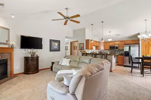 21890 N Weather Edge Cir, Lannon, WI 53046 - Photo 9