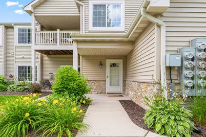 21890 N Weather Edge Cir #H, Lannon, WI 53046 - Photo 23