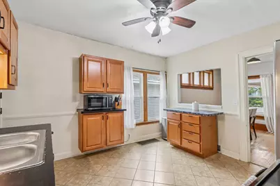 6214 W Stevenson St, Milwaukee, WI 53213 - Photo 17