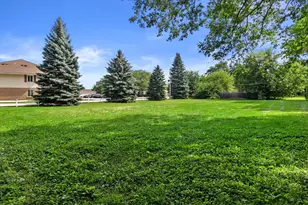 5445 S Nicholson Ave, Cudahy, WI 53110 - Photo 3