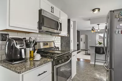 4202  18th Ave, Kenosha, WI 53140 - Photo 9
