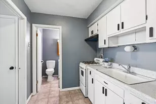 3119 S 122nd St, West Allis, WI 53227 - Photo 13