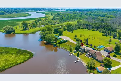 3068  Cottage Ln, Two Rivers, WI 54241 - Photo 63