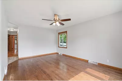 5847 N 113th St, Milwaukee, WI 53225 - Photo 5