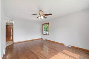 5847 N 113th St, Milwaukee, WI 53225 - Photo 5