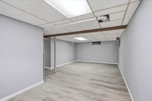 5847 N 113th St, Milwaukee, WI 53225 - Photo 33