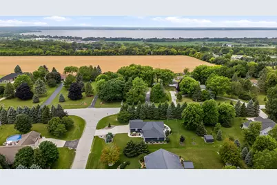 W4095  Thornwood Dr, Taycheedah, WI 53049 - Photo 3