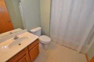 1117 N Sunnyslope Dr, Racine, WI 53406 - Photo 17