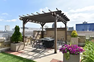 606 W Wisconsin Ave, Milwaukee, WI 53203 - Photo 21