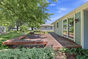 709 Memorial Dr, Kewaskum, WI 53040 - Photo 21
