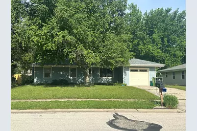709  Memorial Dr, Kewaskum, WI 53040 - Photo 1