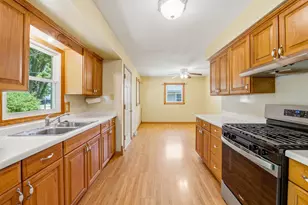 709 Memorial Dr, Kewaskum, WI 53040 - Photo 7