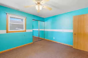 709 Memorial Dr, Kewaskum, WI 53040 - Photo 13