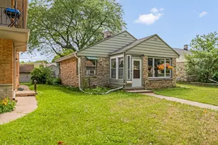 4464 N 67th St, Milwaukee, WI 53218 - Photo 3