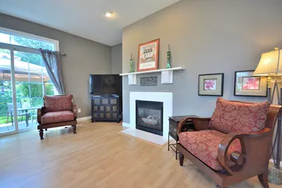 W232N3011  Emerald Ln #A, Pewaukee, WI 53072 - Photo 5