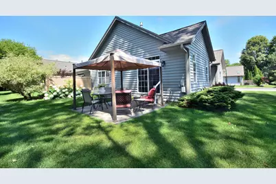 W232N3011  Emerald Ln #A, Pewaukee, WI 53072 - Photo 31