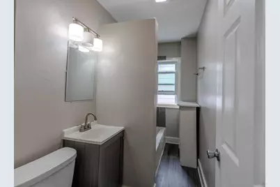 3107 S 12th St, Milwaukee, WI 53215 - Photo 9
