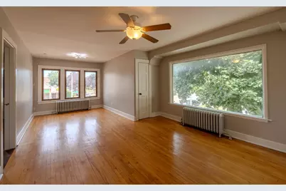 3107 S 12th St, Milwaukee, WI 53215 - Photo 5