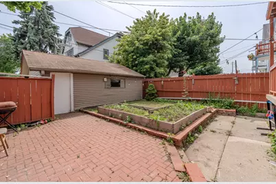 3107 S 12th St, Milwaukee, WI 53215 - Photo 17
