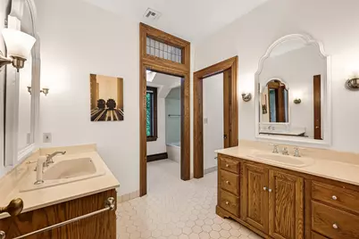 2005  Derrin Ln, Brookfield, WI 53045 - Photo 39