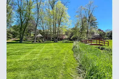 2005  Derrin Ln, Brookfield, WI 53045 - Photo 55