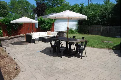 4456  N 107th St, Wauwatosa, WI 53225 - Photo 9
