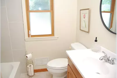 4456  N 107th St, Wauwatosa, WI 53225 - Photo 19