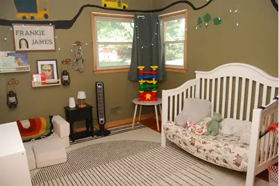 4456  N 107th St, Wauwatosa, WI 53225 - Photo 17